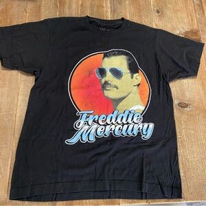 Freddie Mercury Graphic Tee Distressed Black Medium